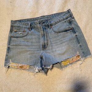 American Eagle Outfitters Light Blue Distressed Denim Shorts with Floral Inset